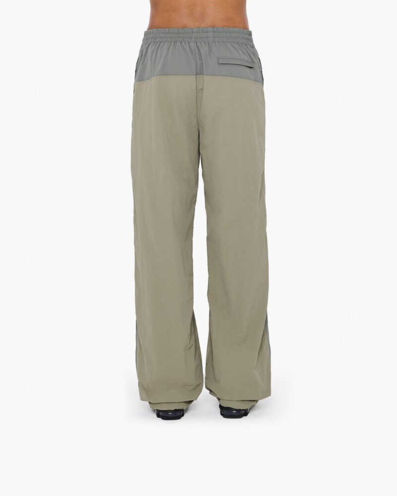 10_6f212254-f211-4a04-a3db-2e7c09c7f6bd.jpg 10_6f212254-f211-4a04-a3db-2e7c09c7f6bd.jpg