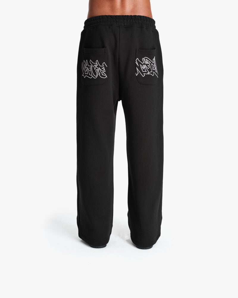 11-GRAFFITI-JOGGER-BLACK5.jpg 11-GRAFFITI-JOGGER-BLACK5.jpg