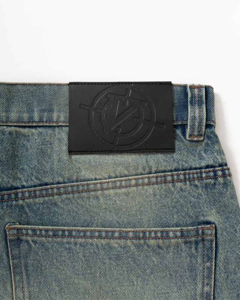 CLOSEUP-3_4f4efba0-f244-473f-a795-72547670e718.jpg CLOSEUP-3_4f4efba0-f244-473f-a795-72547670e718.jpg