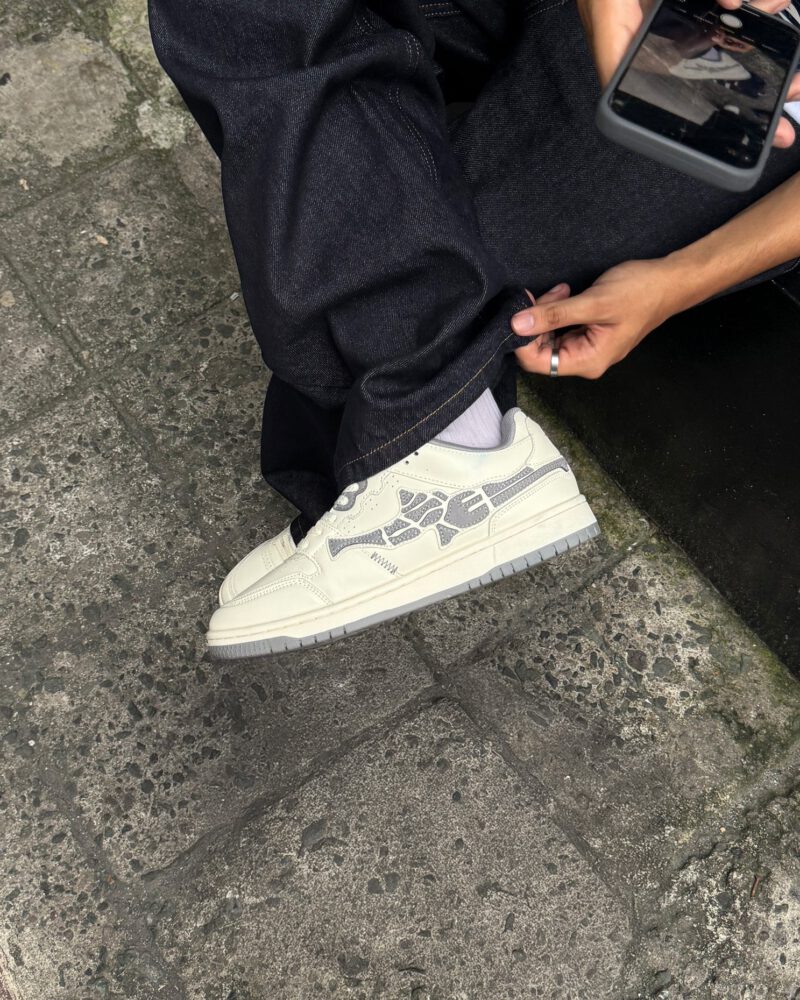 DONE_-Akimbo-Lows-_Iron-Gray.jpg DONE_-Akimbo-Lows-_Iron-Gray.jpg