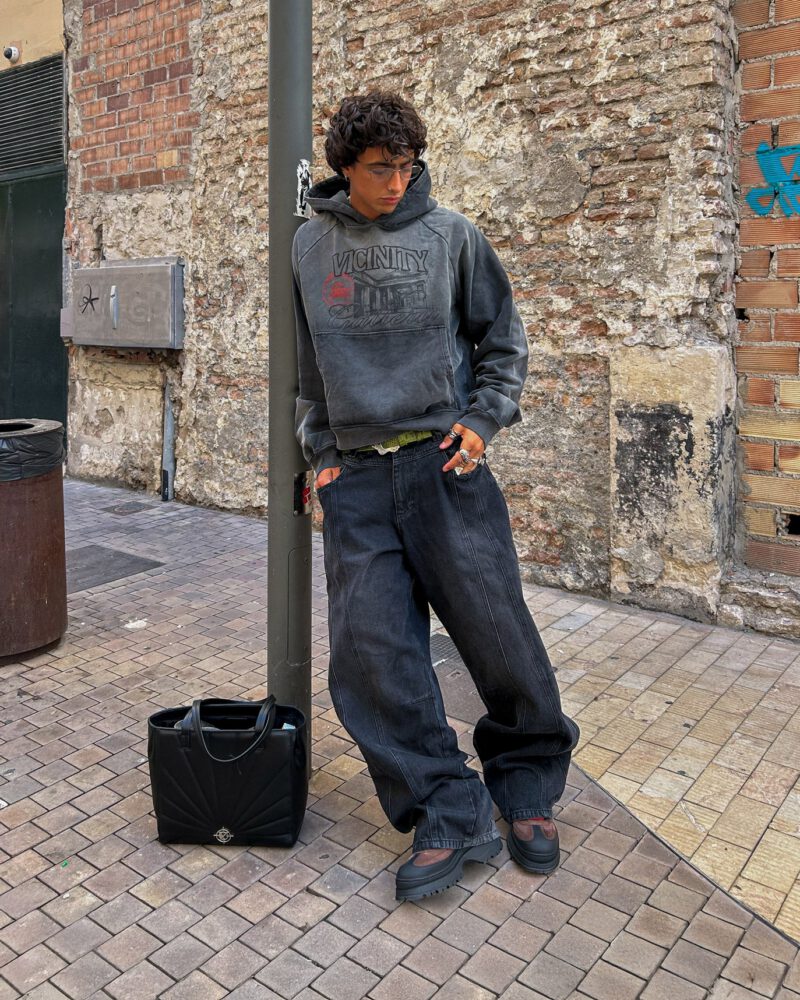 DONE_-Gallery-Hoodie-Washed-Grey1.jpg DONE_-Gallery-Hoodie-Washed-Grey1.jpg