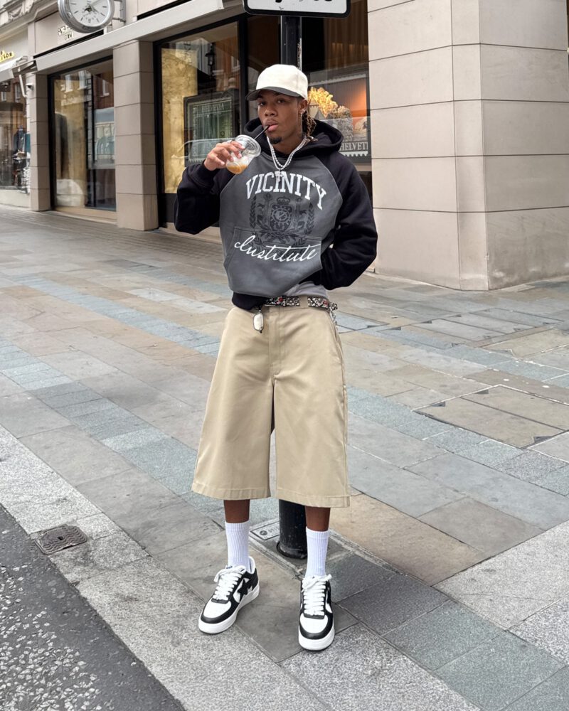 DONE_-Institute-Hoodie-Grey-Black2.jpg DONE_-Institute-Hoodie-Grey-Black2.jpg