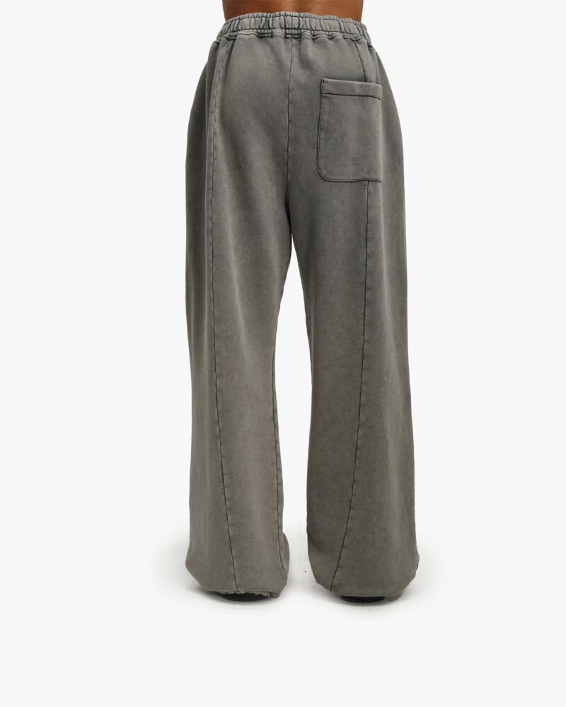 MODEL-4_29cf05f4-9ec5-48d9-b318-8ea6b54dd161.jpg MODEL-4_29cf05f4-9ec5-48d9-b318-8ea6b54dd161.jpg