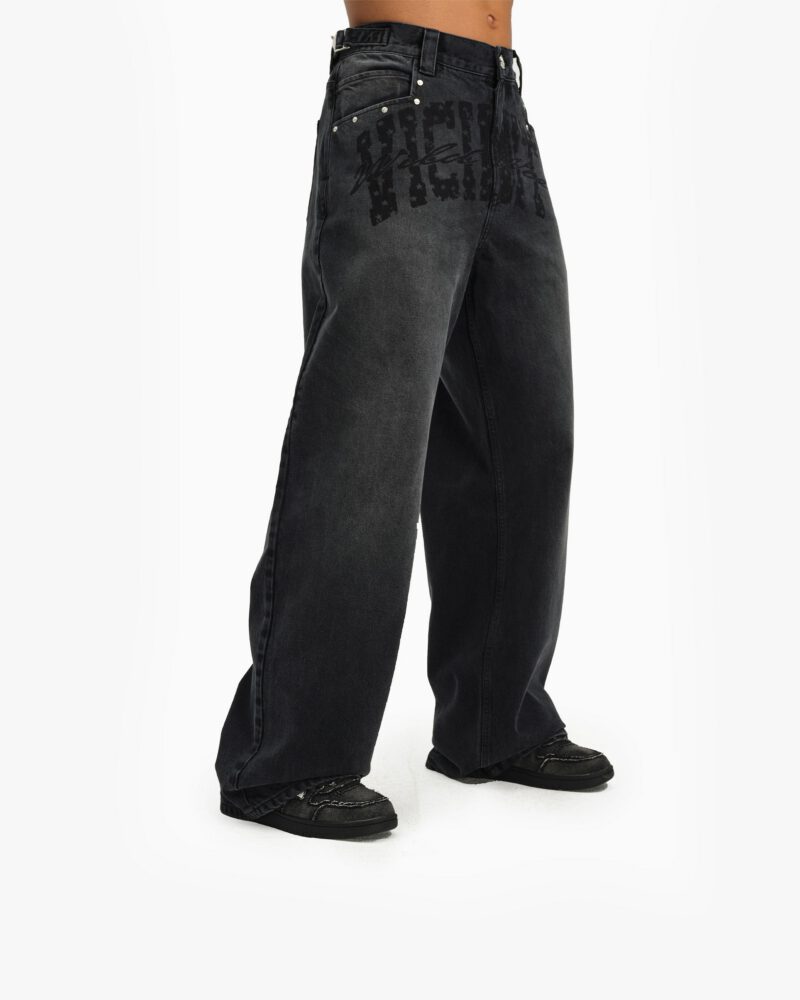 MODEL-6_29c5e4d0-0a19-42b7-82cb-2611bba3651b.jpg MODEL-6_29c5e4d0-0a19-42b7-82cb-2611bba3651b.jpg