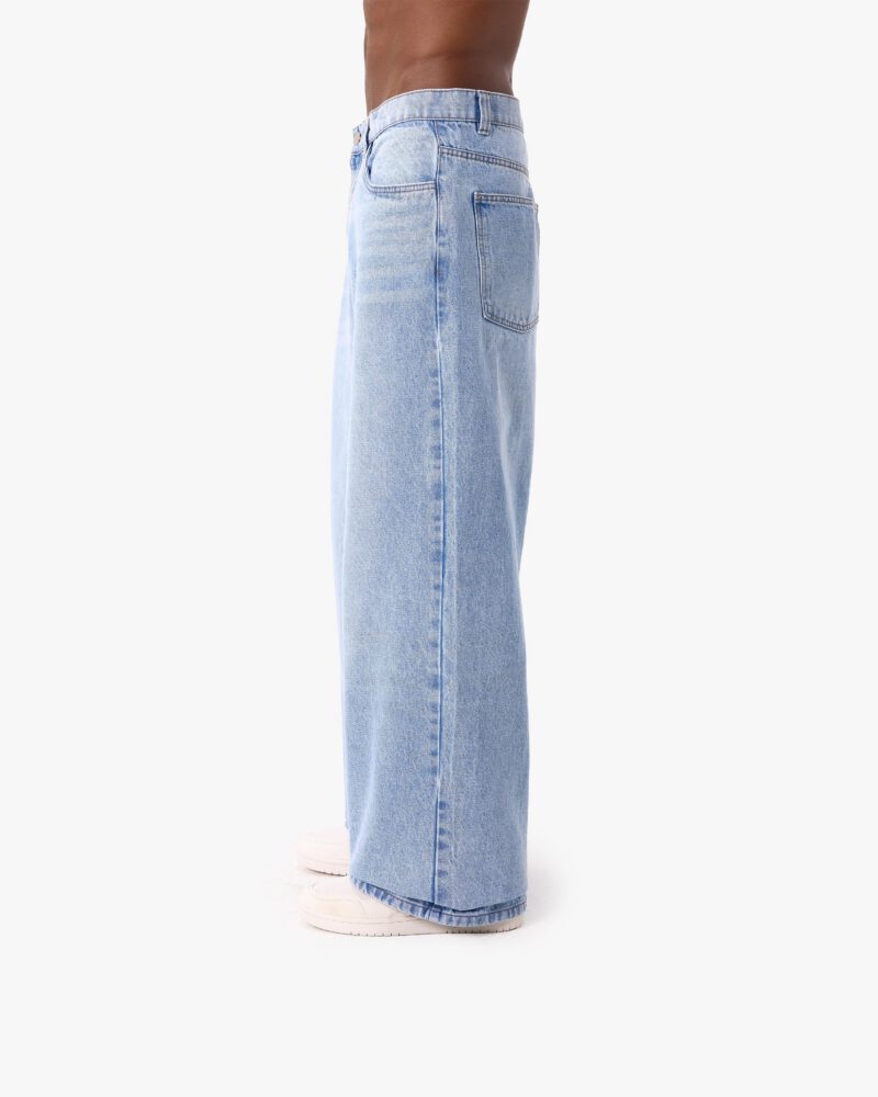 MODEL-SIDE_dc0980c9-bd97-4be3-8de5-c26fa715fa31.jpg MODEL-SIDE_dc0980c9-bd97-4be3-8de5-c26fa715fa31.jpg