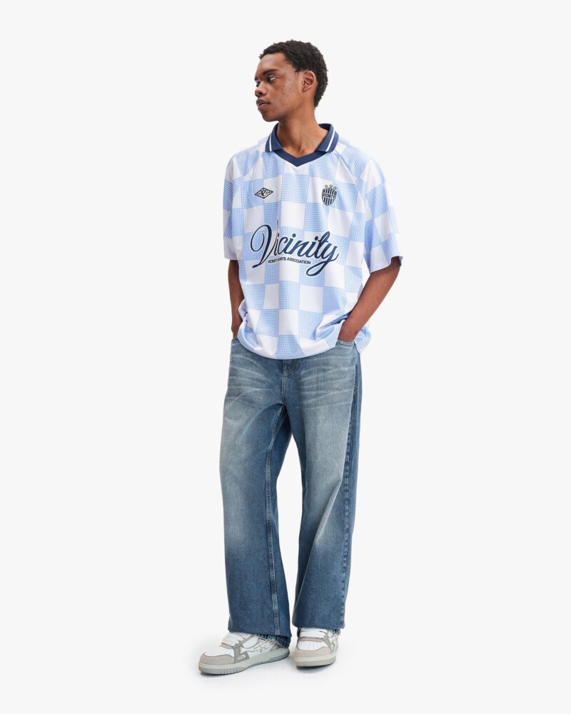 POSE-1_1b44bd6a-608d-4561-a0a3-ed4477469155.jpg POSE-1_1b44bd6a-608d-4561-a0a3-ed4477469155.jpg