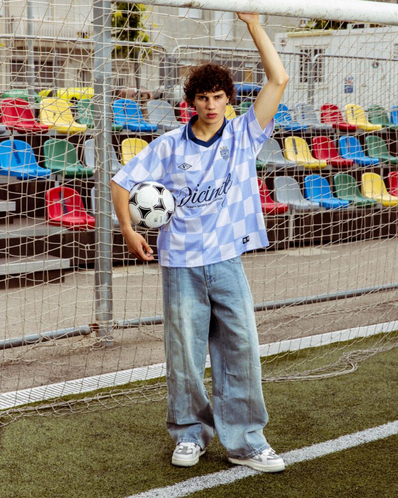 Untitled-1_0011_1POST10.jpg Untitled-1_0011_1POST10.jpg