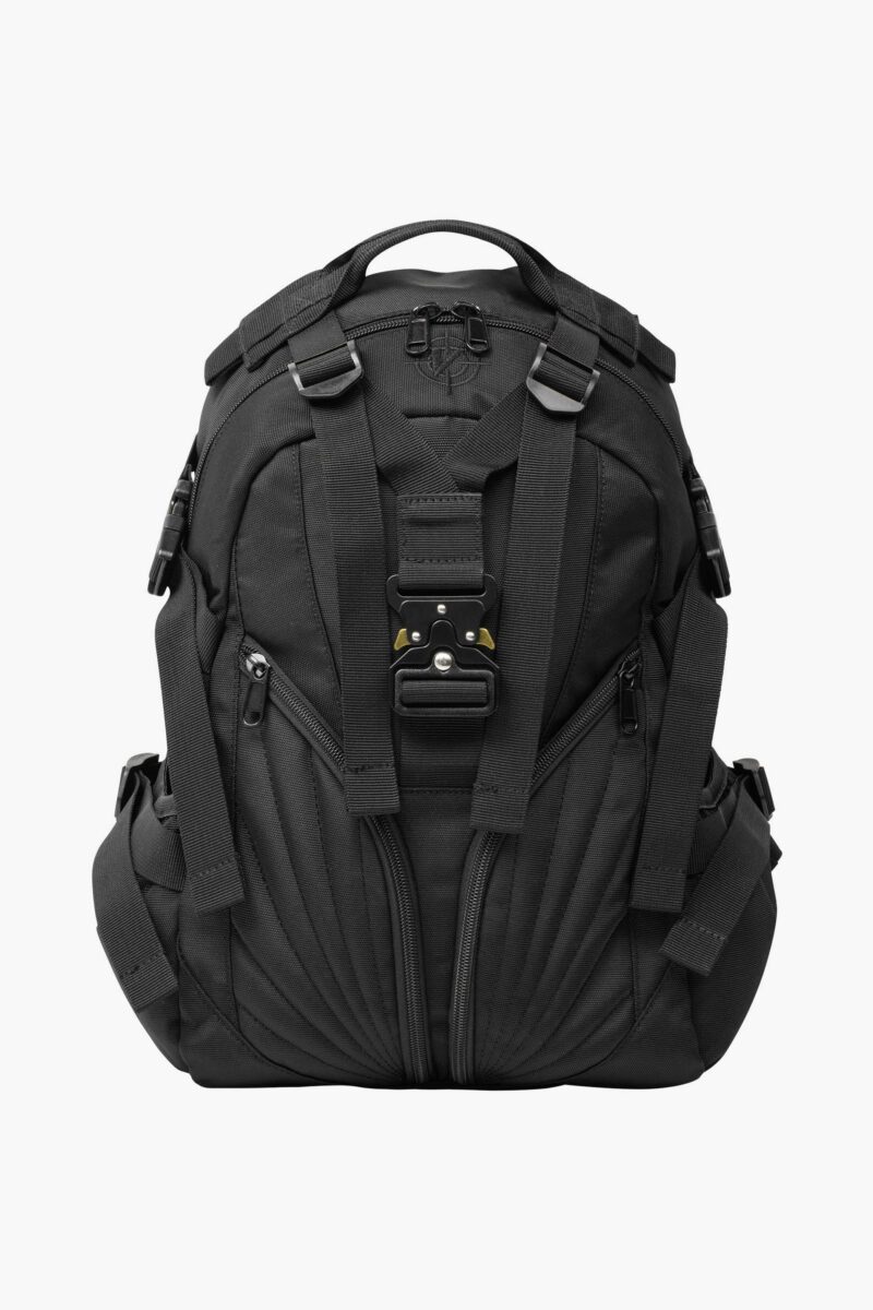 BUCKLE BACKPACK - BLACK
