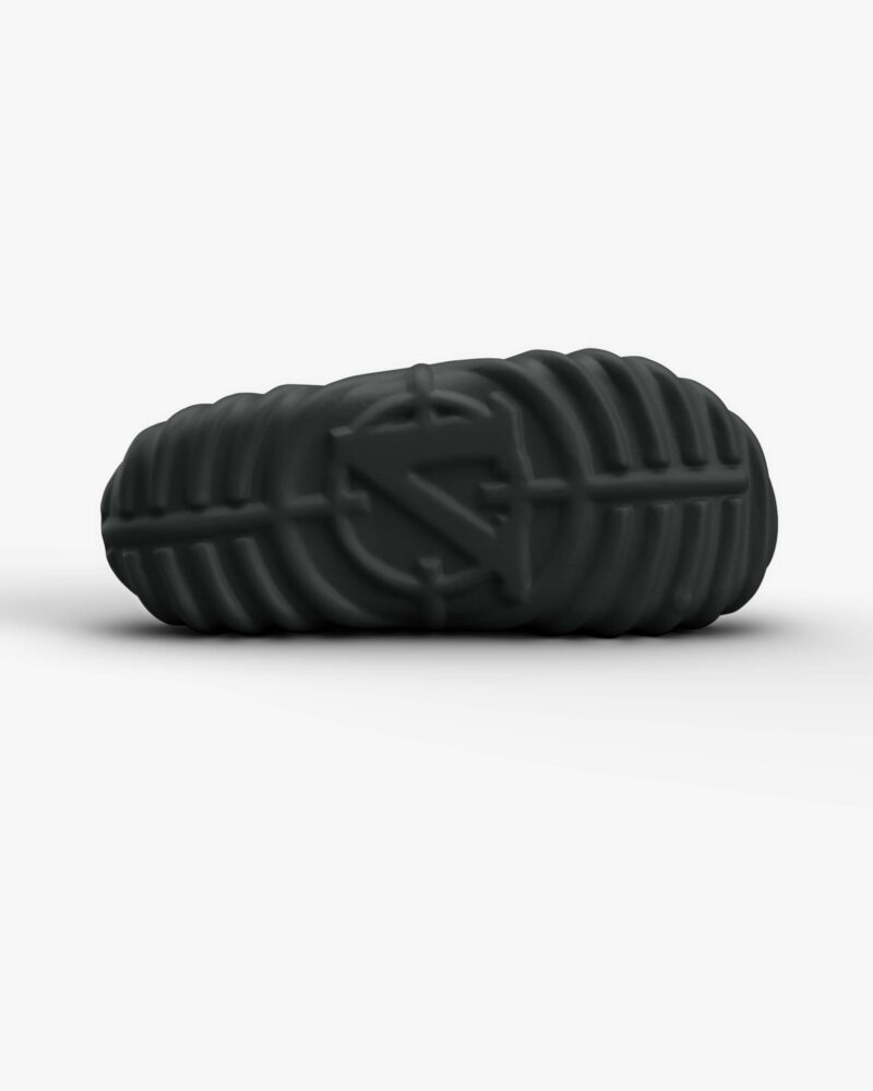 Untitled-1_0032_Sole_VVS_Ecom_Still-Life_Grey_v003.jpg Untitled-1_0032_Sole_VVS_Ecom_Still-Life_Grey_v003.jpg