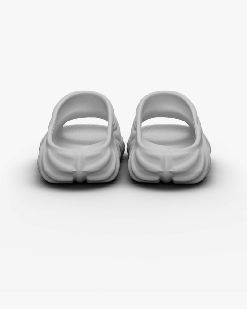 Untitled-1_0037_VVS_Ecom_Still-Life_Black_v004_Heel0001.jpg Untitled-1_0037_VVS_Ecom_Still-Life_Black_v004_Heel0001.jpg