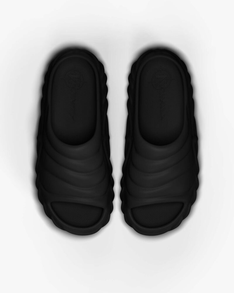 Untitled-1_0042_Top_VVS_Ecom_Still-Life_Black_v003.jpg Untitled-1_0042_Top_VVS_Ecom_Still-Life_Black_v003.jpg