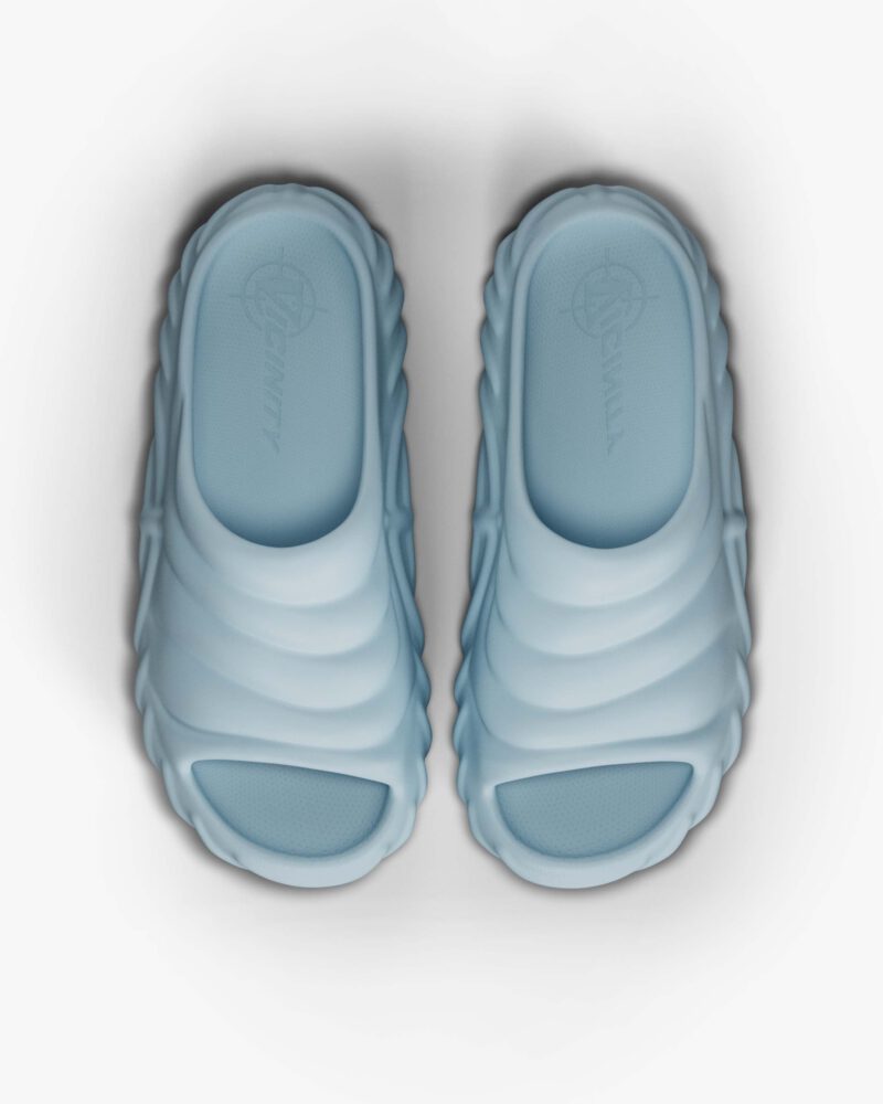 Untitled-1_0043_Top_VVS_Ecom_Still-Life_Blue_v003.jpg Untitled-1_0043_Top_VVS_Ecom_Still-Life_Blue_v003.jpg