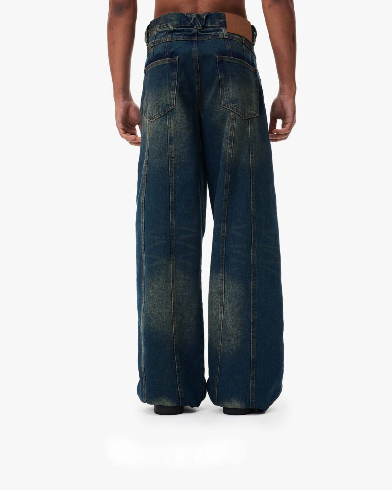 back_98173271-76a1-41ed-9ecb-cd6e132ac4da.jpg back_98173271-76a1-41ed-9ecb-cd6e132ac4da.jpg