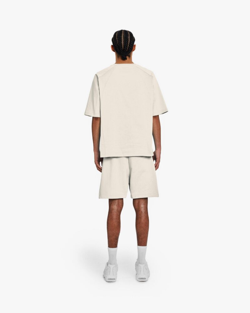 back_aee868dc-4cc7-4f5e-869b-fc9da3c9983d.jpg back_aee868dc-4cc7-4f5e-869b-fc9da3c9983d.jpg