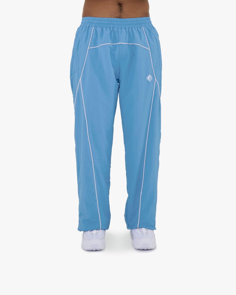 front_cdee747c-92e6-4ef0-9139-008da2d8364a.jpg front_cdee747c-92e6-4ef0-9139-008da2d8364a.jpg