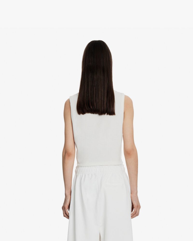 m-back_c8631819-f757-494e-bc04-1f003d8ba800.jpg m-back_c8631819-f757-494e-bc04-1f003d8ba800.jpg