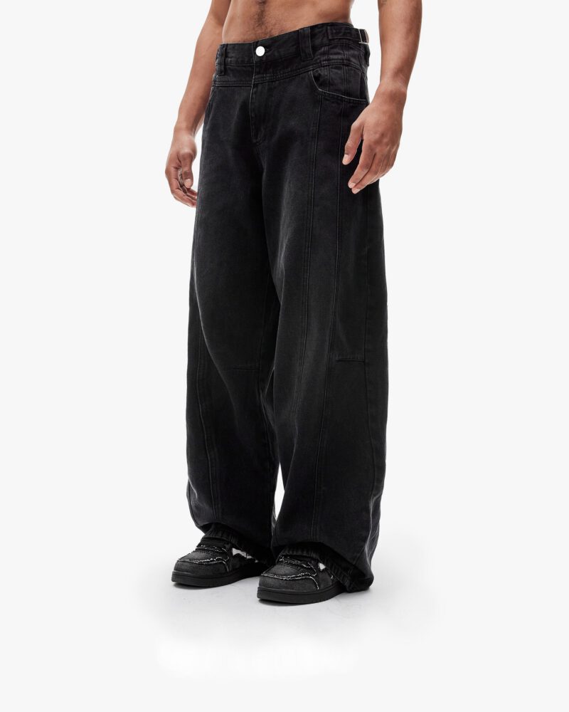 pose05.jpg pose05.jpg