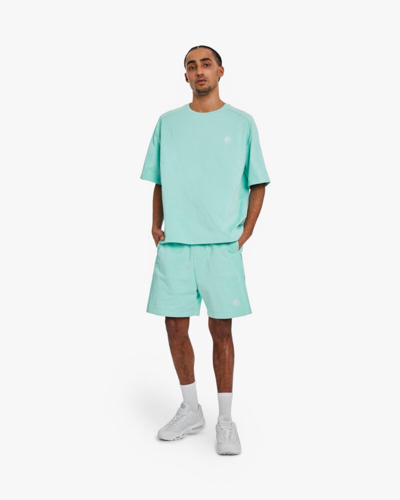 pose1_40a8df45-1f64-4c2b-9603-c0a455d1c209.jpg pose1_40a8df45-1f64-4c2b-9603-c0a455d1c209.jpg