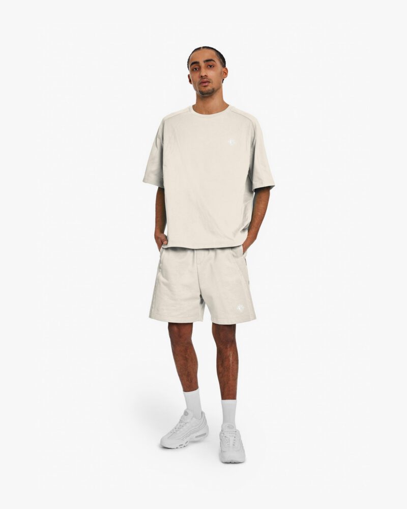 pose1_83332793-d941-460c-ab09-e32629c036b3.jpg pose1_83332793-d941-460c-ab09-e32629c036b3.jpg