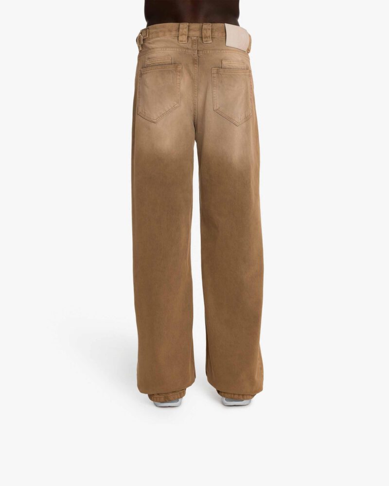 sierra-back.jpg sierra-back.jpg