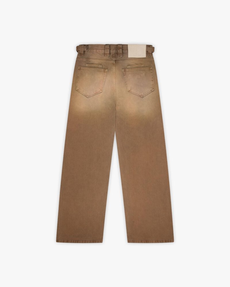 sierra_back.jpg sierra_back.jpg