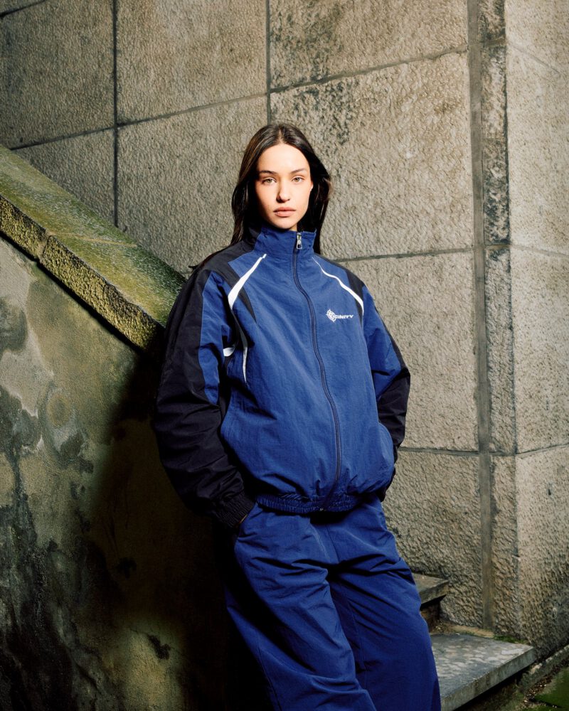 track-v2-blue_e17c3bd5-119e-42f6-95d2-b3d4f9ac6de3.jpg track-v2-blue_e17c3bd5-119e-42f6-95d2-b3d4f9ac6de3.jpg